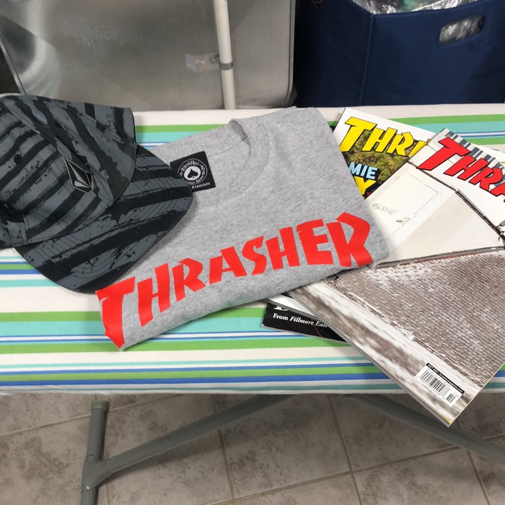 Thrasher t-shirt plus magazines plus voltage cap